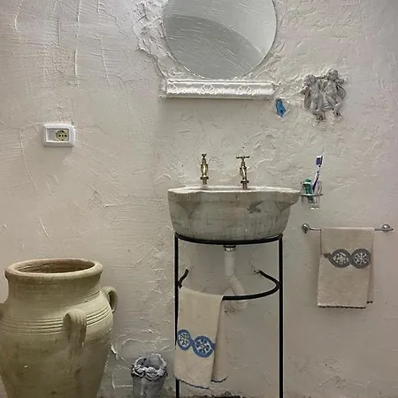 Casa Gioia, Tra Palazzo Reale,lungomare E Monte Echia * Naples