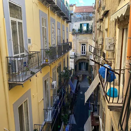 Casa Gioia, Tra Palazzo Reale,lungomare E Monte Echia Apartment Naples